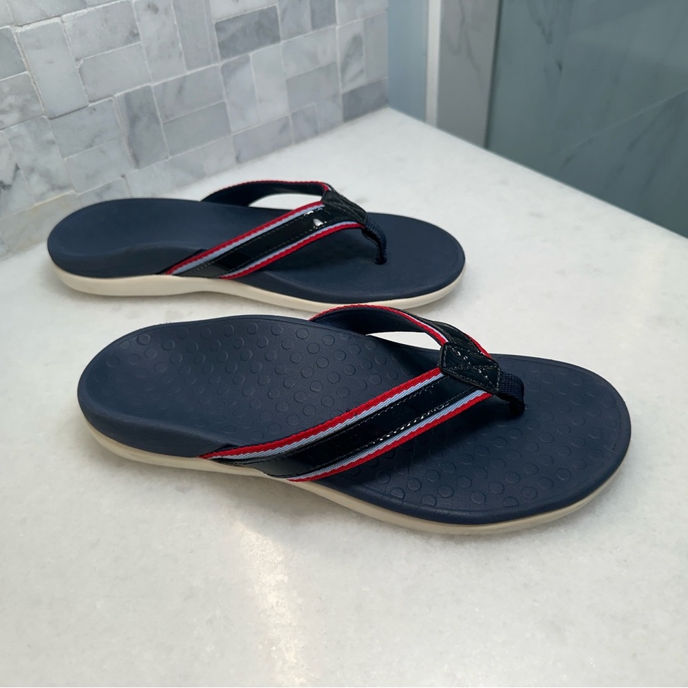 Vionic Tide Flip Flops 8 Red Blue Comfort Arch Support Stability Cushion Sandal